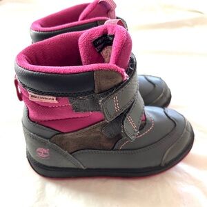 Timberland SnowBoots Fleece lined Gray Pink SZ 10.5 Used but decent condition